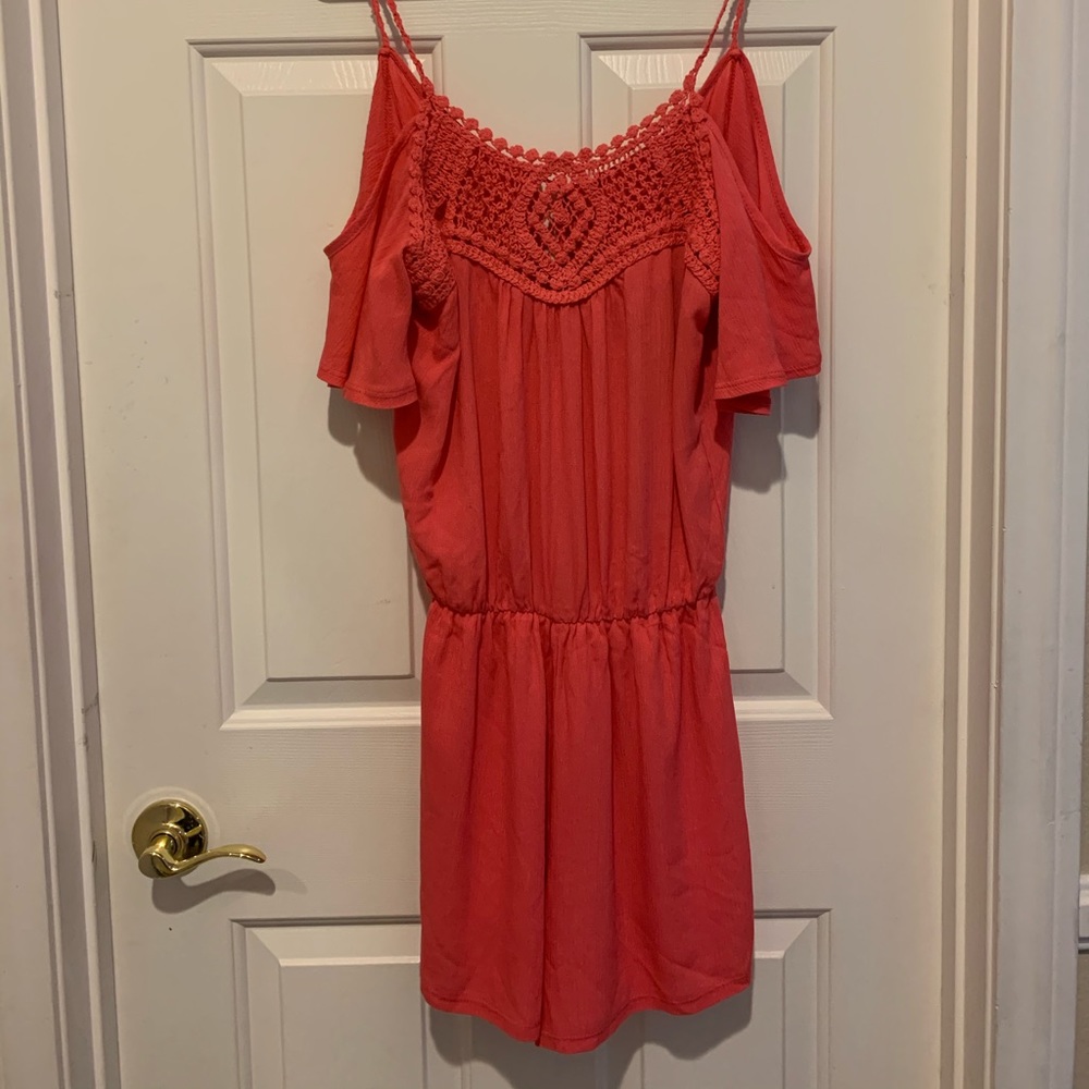 New super cute romper